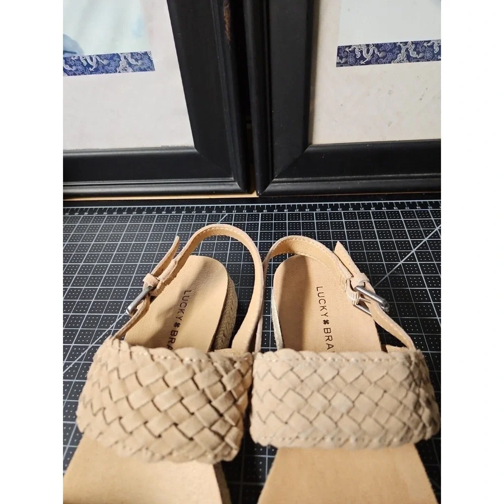 Lucky Brand Women's Gloreah Espadrille Sandal Wedge‎ size 5 Beige